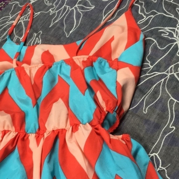 Tyche Geometric Dress - Picture 8 of 10